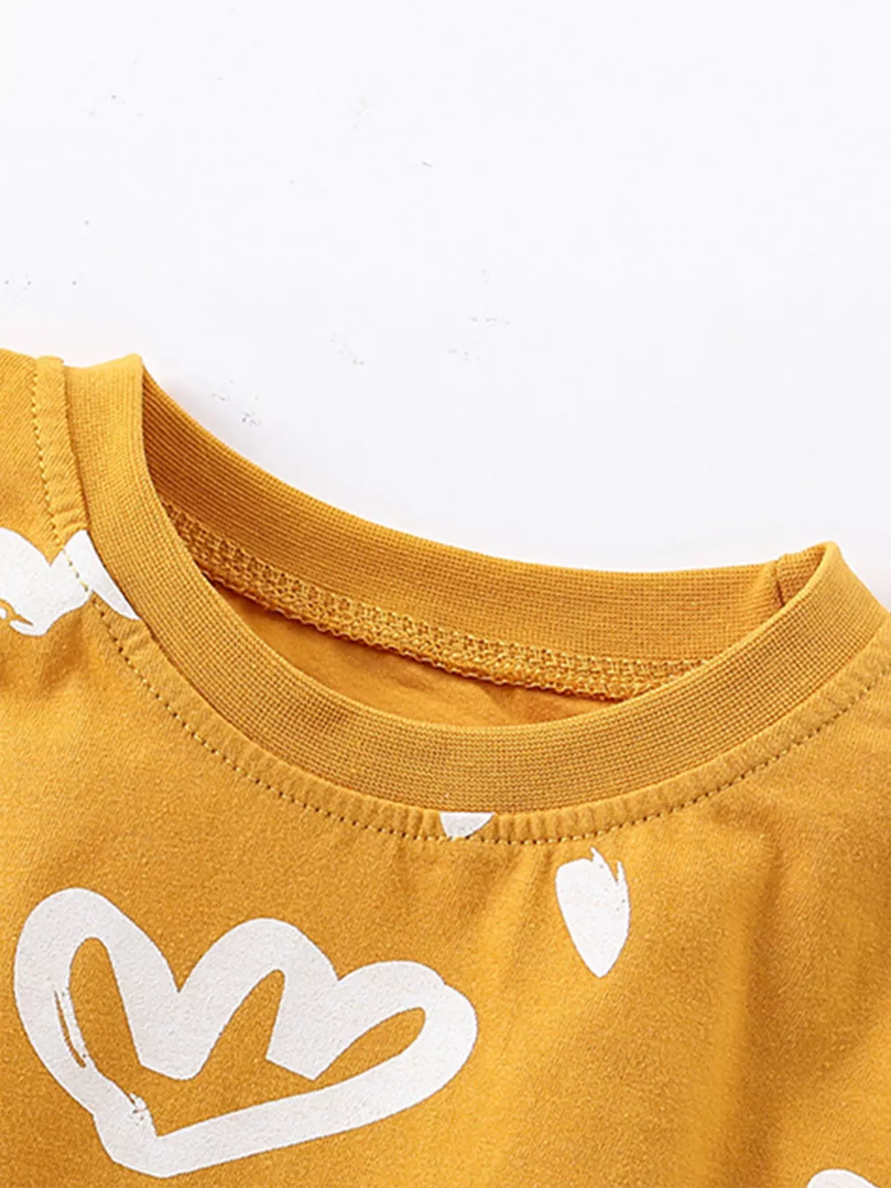 Children's Round Neck Top and Shorts Set, image 2