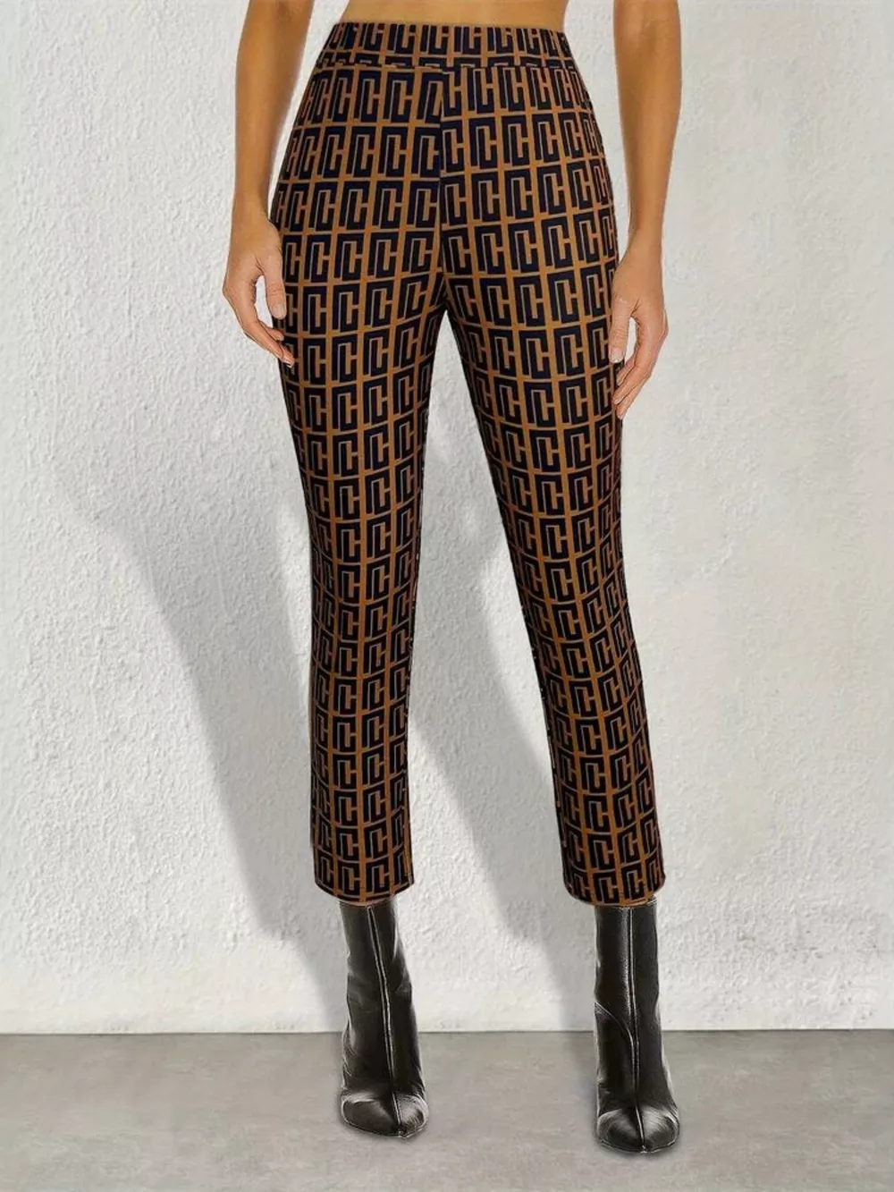 Geometric Pattern Slim-Fit Cropped Pants