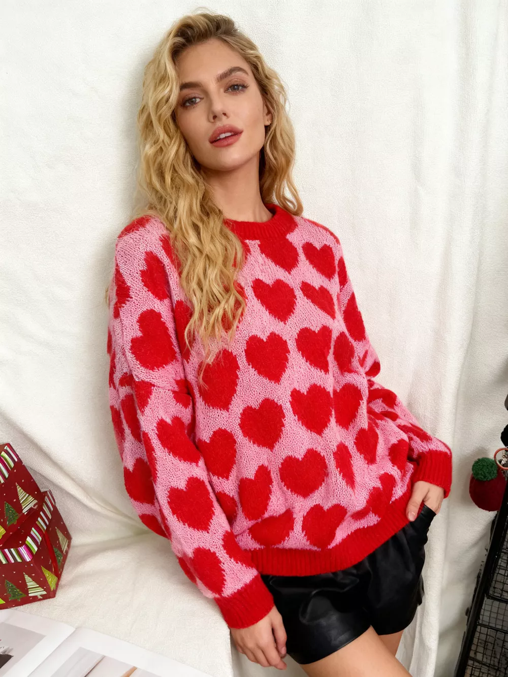 Heart Pattern Dropped Shoulder Sweater, image 4