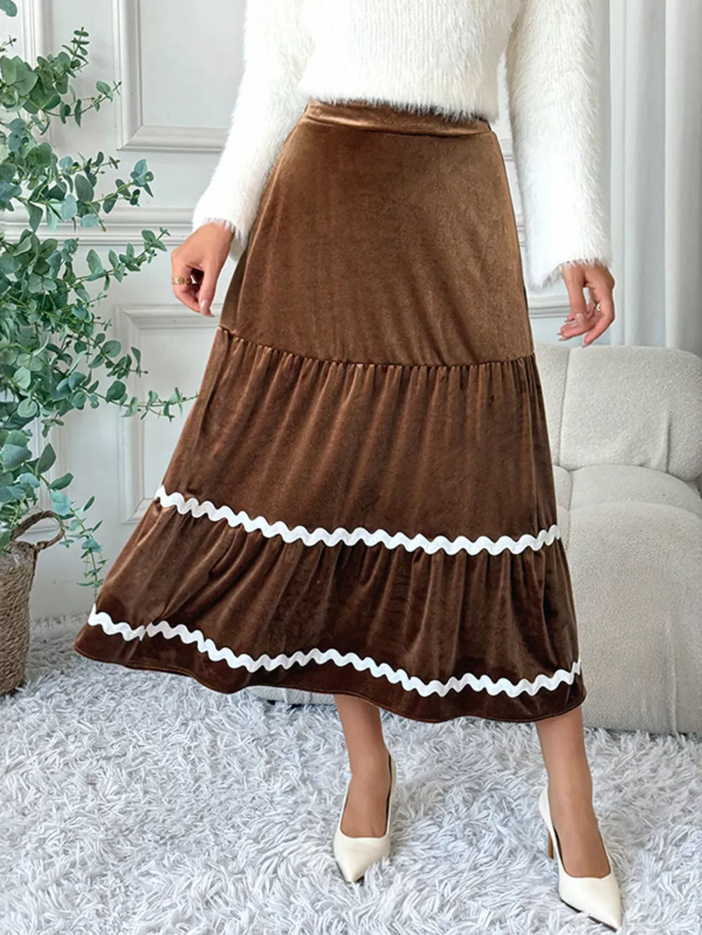 Velvet Tiered Midi Skirt, image 4