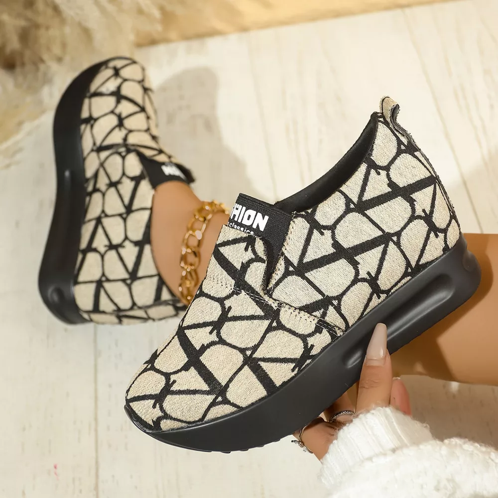 Round Toe Platform Slip-Ons, image 5