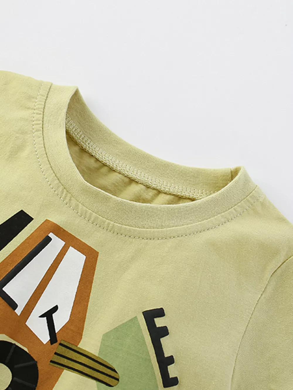 Children's Cartoon Excavator Round Neck Tee and Shorts Set, image 2
