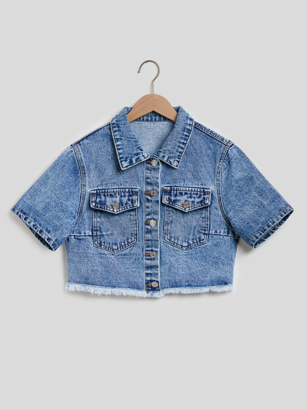 Cropped Short Sleeve Denim Jacket with Frayed Hem, image 3