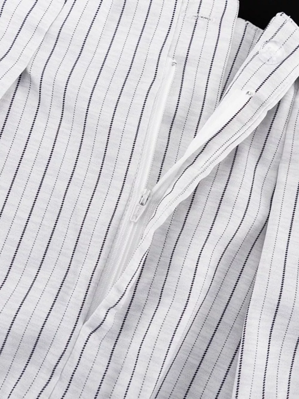 Pinstripe Cropped Blazer and Pleated Shorts Set, image 13
