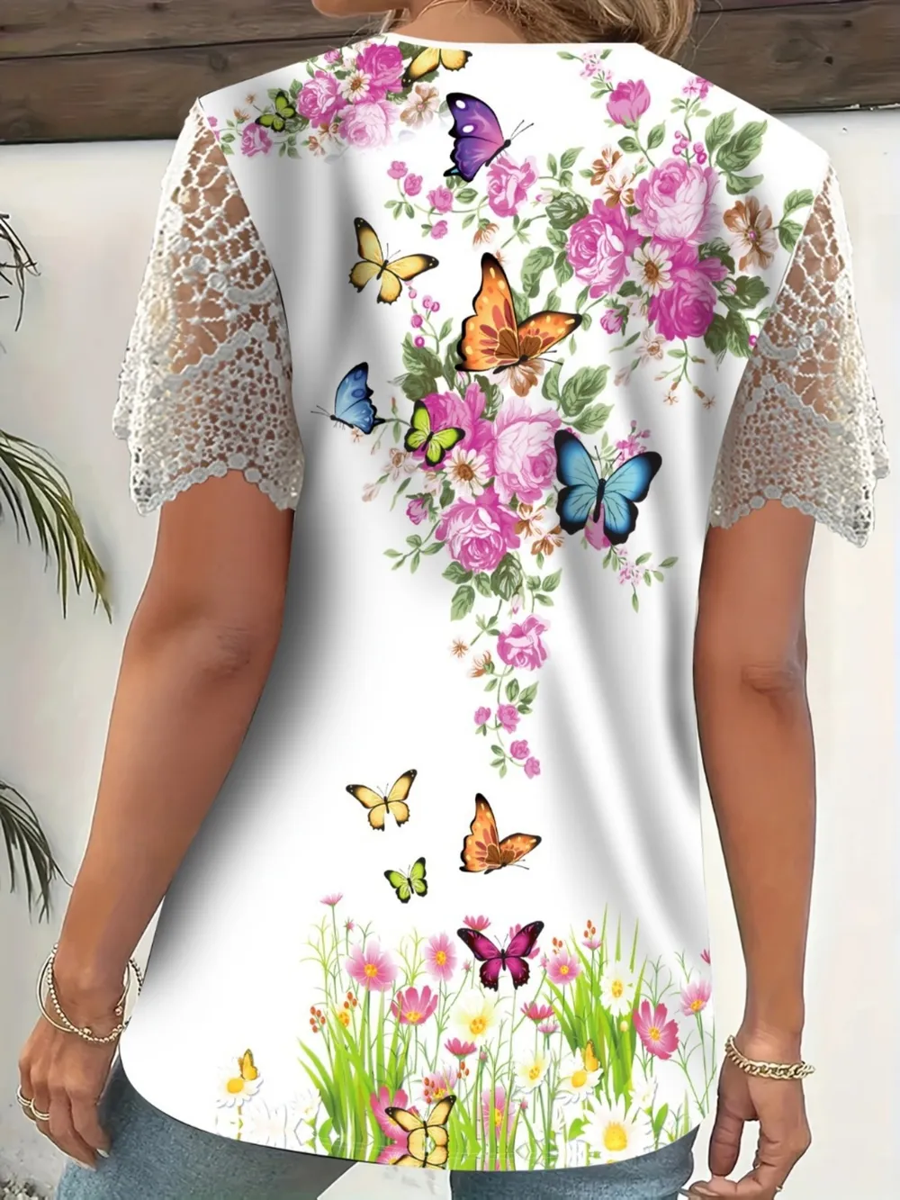 Full Size Printed Lace Sleeve V-Neck T-Shirt Plus Size, image 6