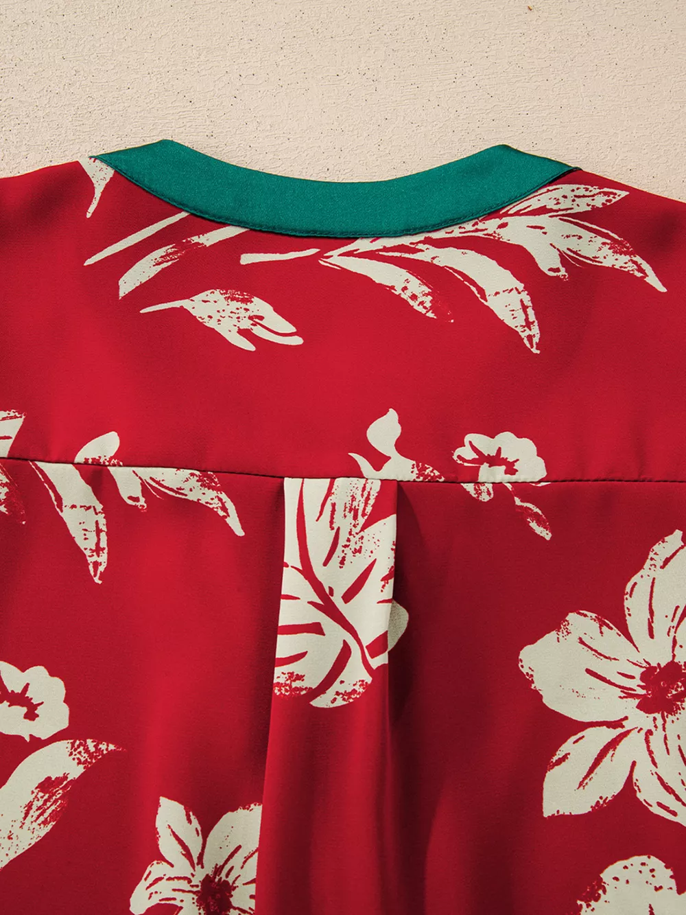 Contrast Tied Neck Shirred Puff Sleeve Flower Blouse, image 6