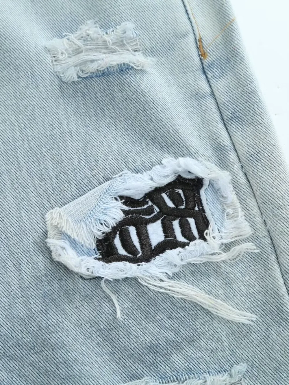 Men's Distressed Wash Jeans, image 3