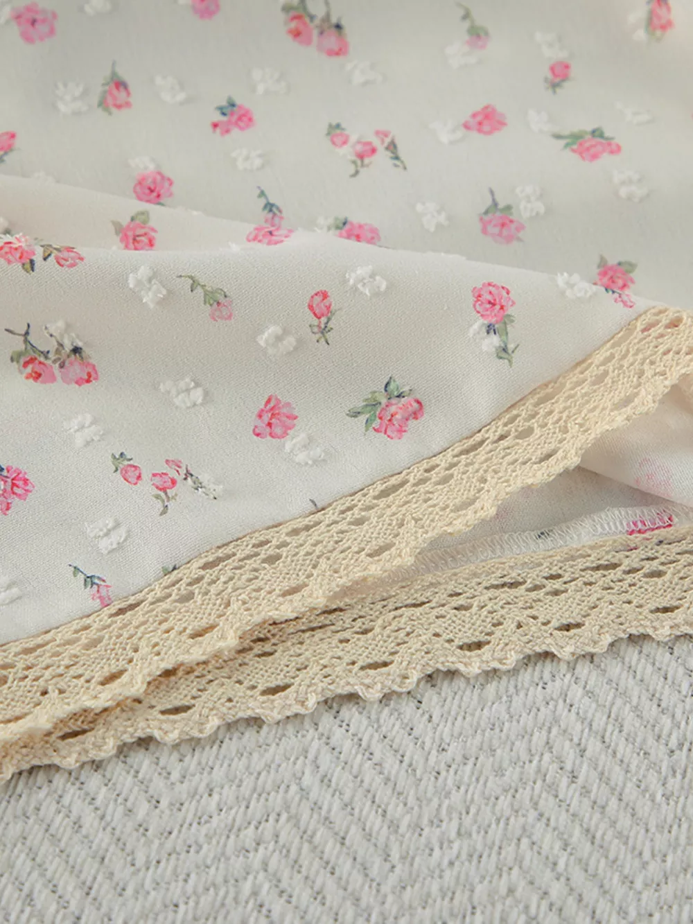 Floral Print Lace Trim Cami and Shorts Set, image 14
