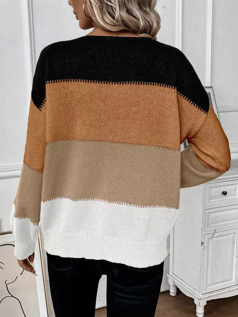 Color Block Round Neck Knit Sweater, image 2