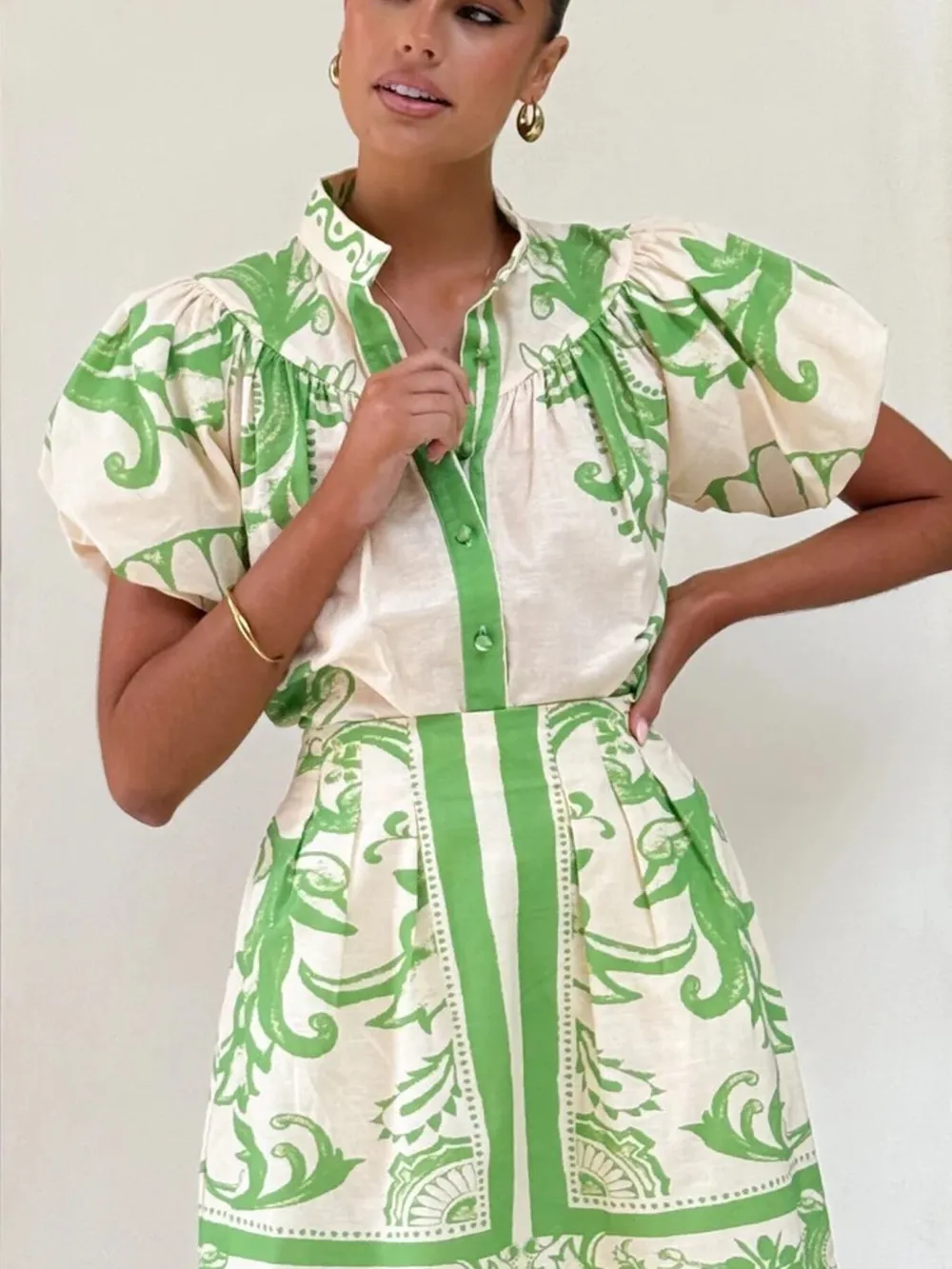 Puff Sleeve Printed Top and Zip Back Skirt Set, image 24