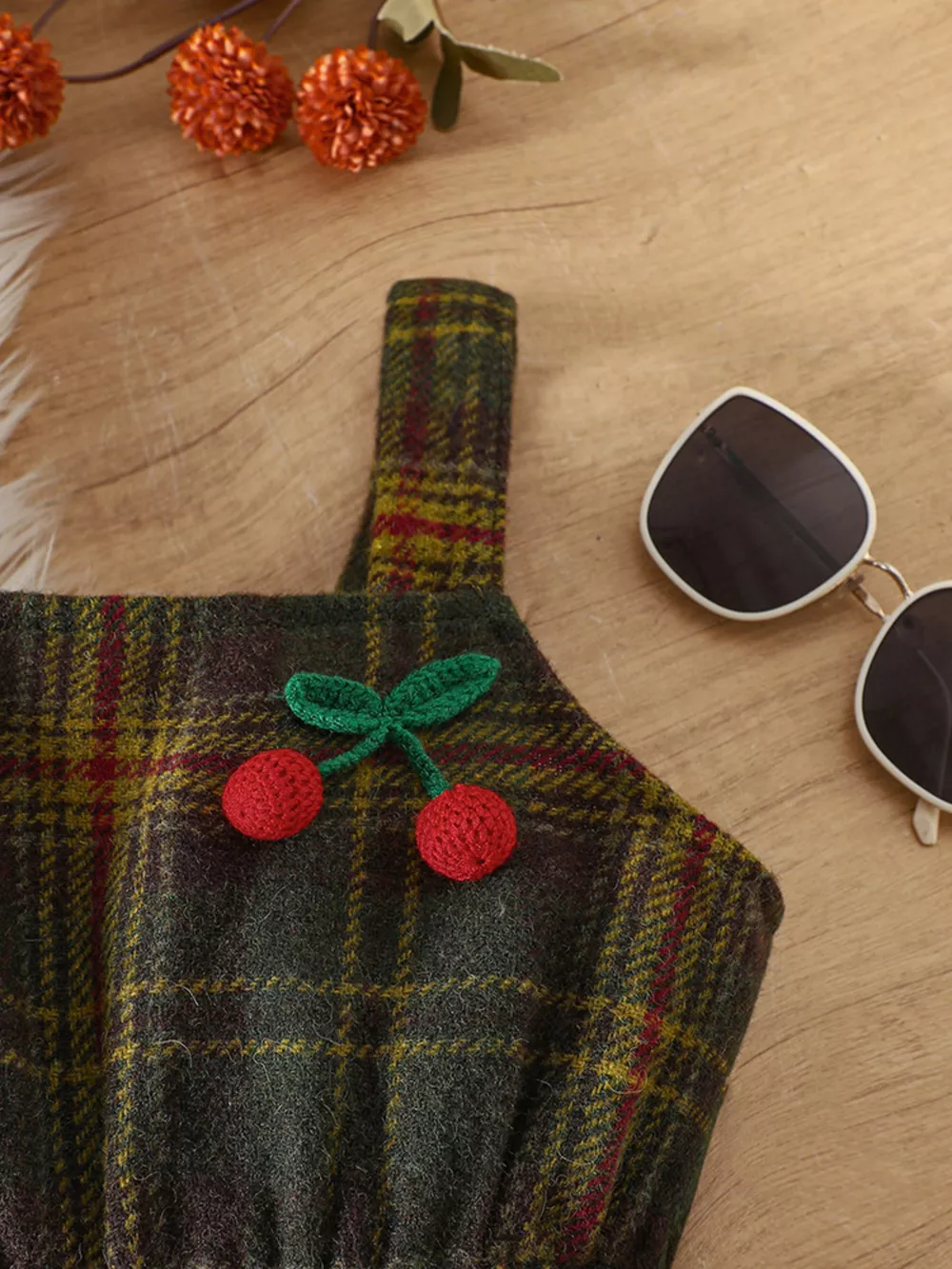 Children's Long Sleeve Top and Plaid Dress Set, image 7