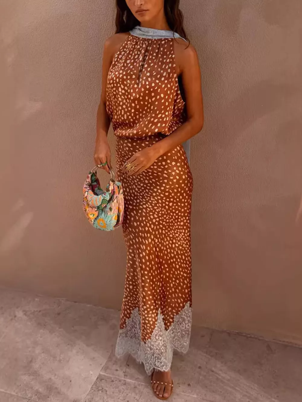 Sleeveless Top and Lace Detail Skirt Set, image 4