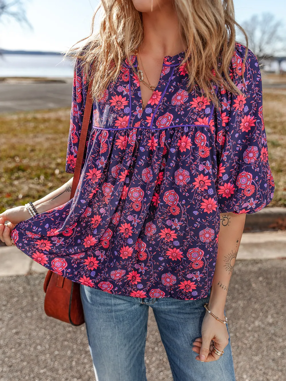 Floral Half Sleeve Split Neck Blouse Top, image 3