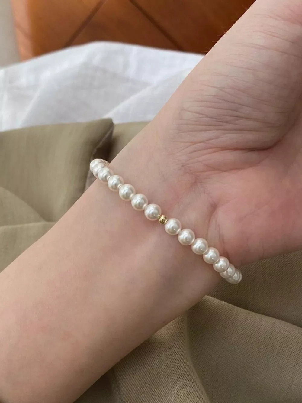 Pearl Beaded Bracelet, image 3