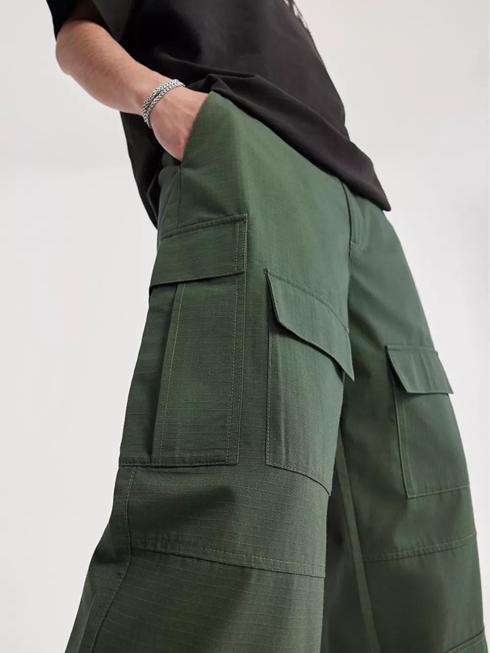 Men's Loose Fit Cargo Pants, image 8