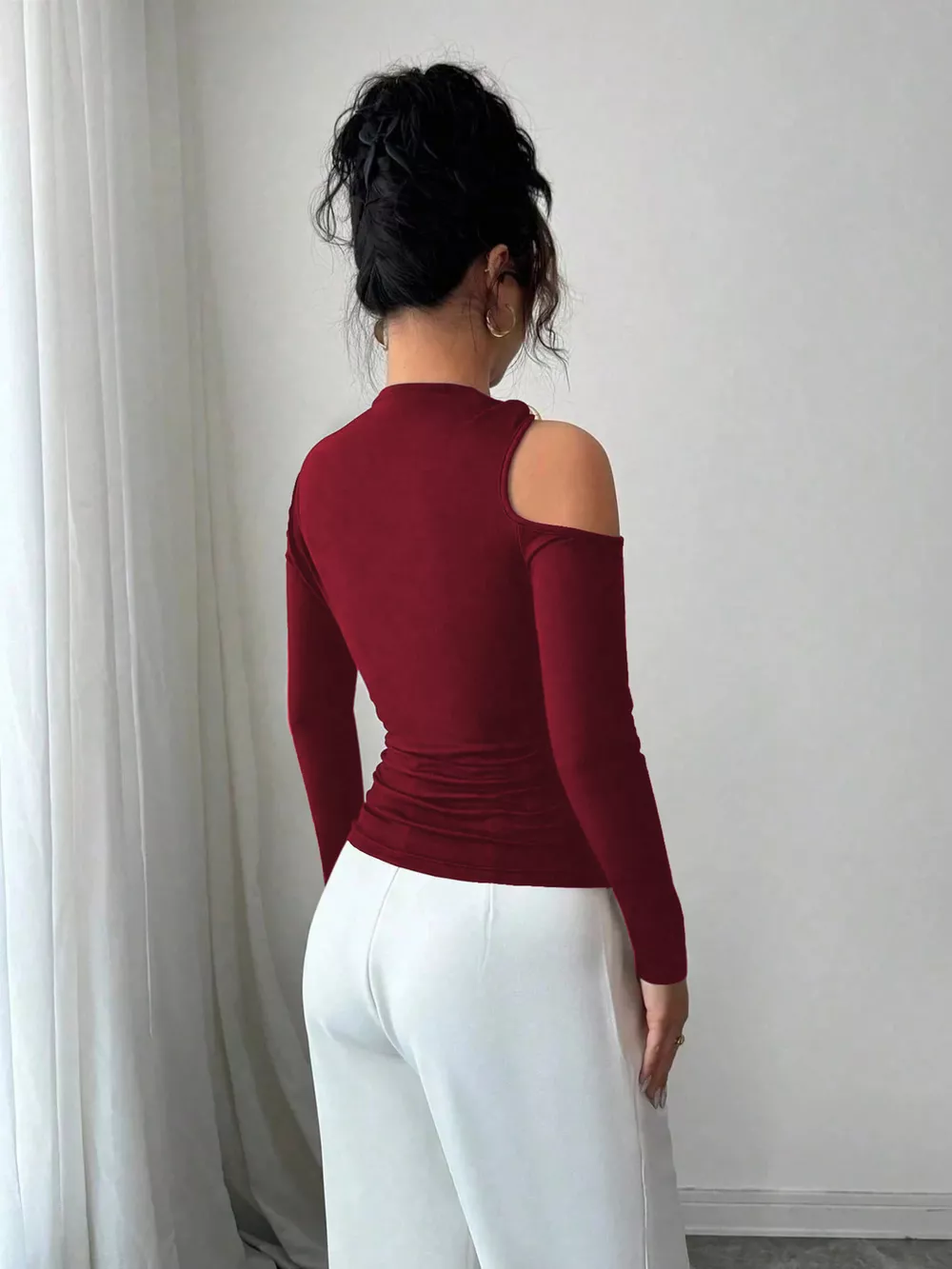 Cutout One-Shoulder Long Sleeve T-Shirt, image 12