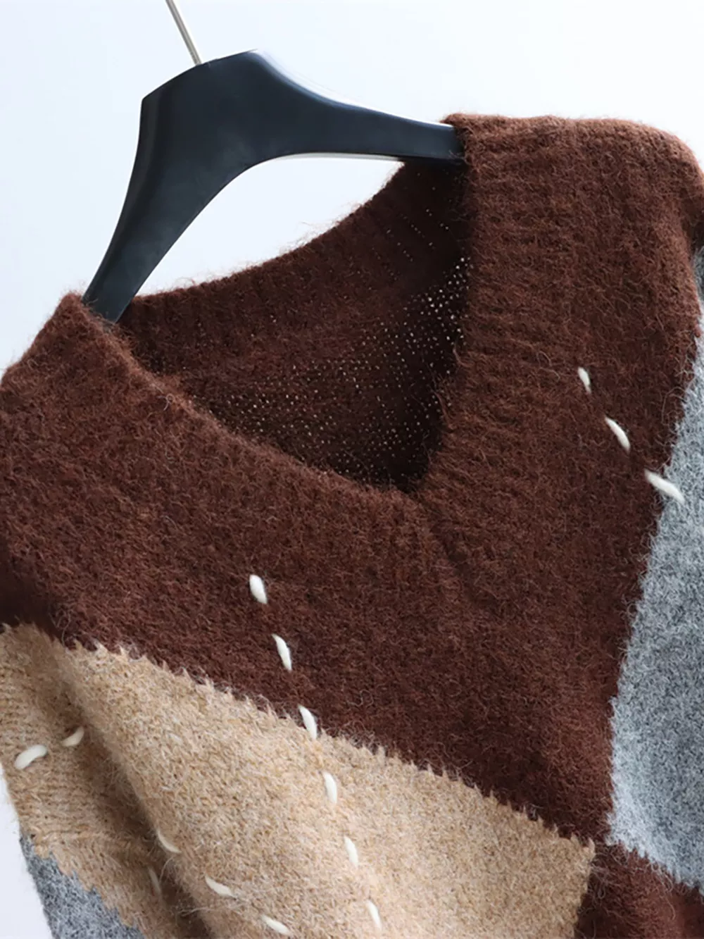 Argyle Pattern V-Neck Oversized Sweater, image 8