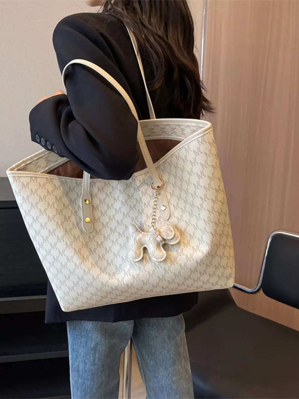 Patterned Large Capacity Tote Shoulder Bag, image 3