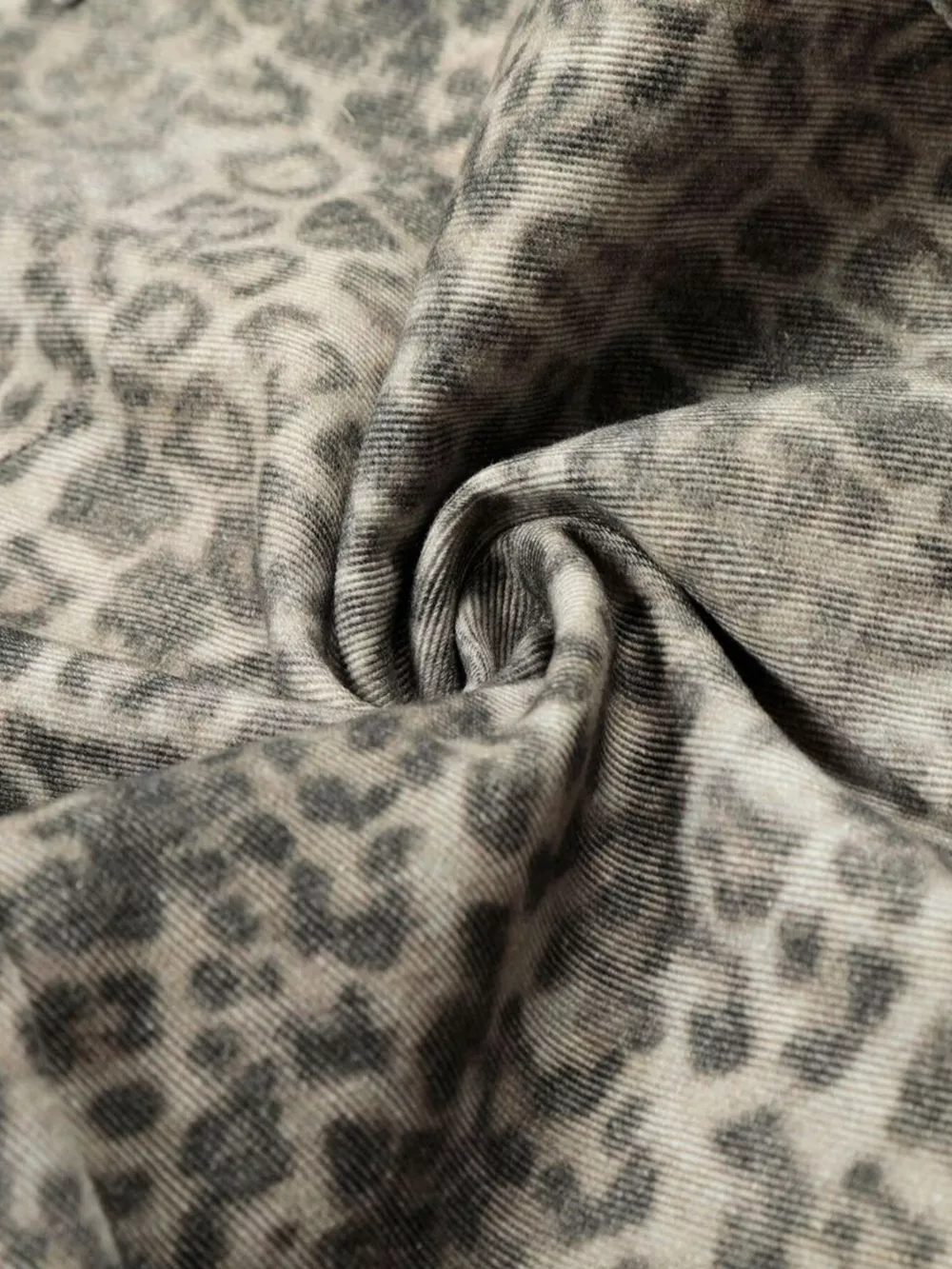 Men's Leopard Print Cargo Pants, image 5