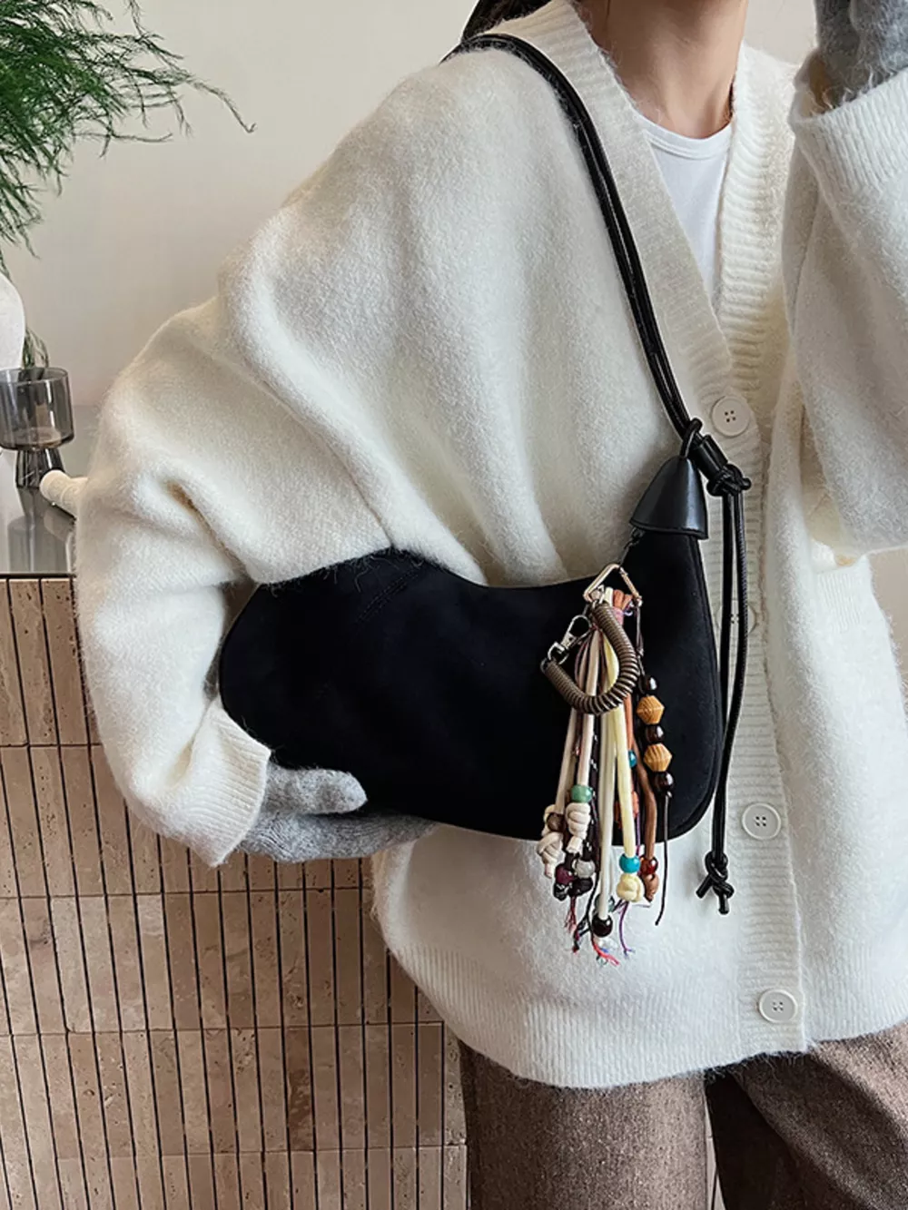 Vintage Suede Tassel Shoulder Bag, image 25