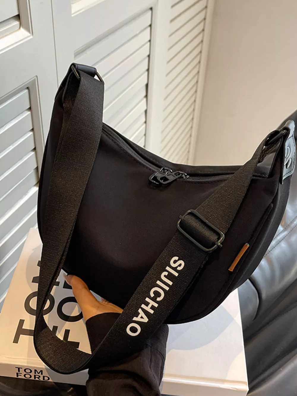 Adjustable Strap Crossbody Bag, image 4