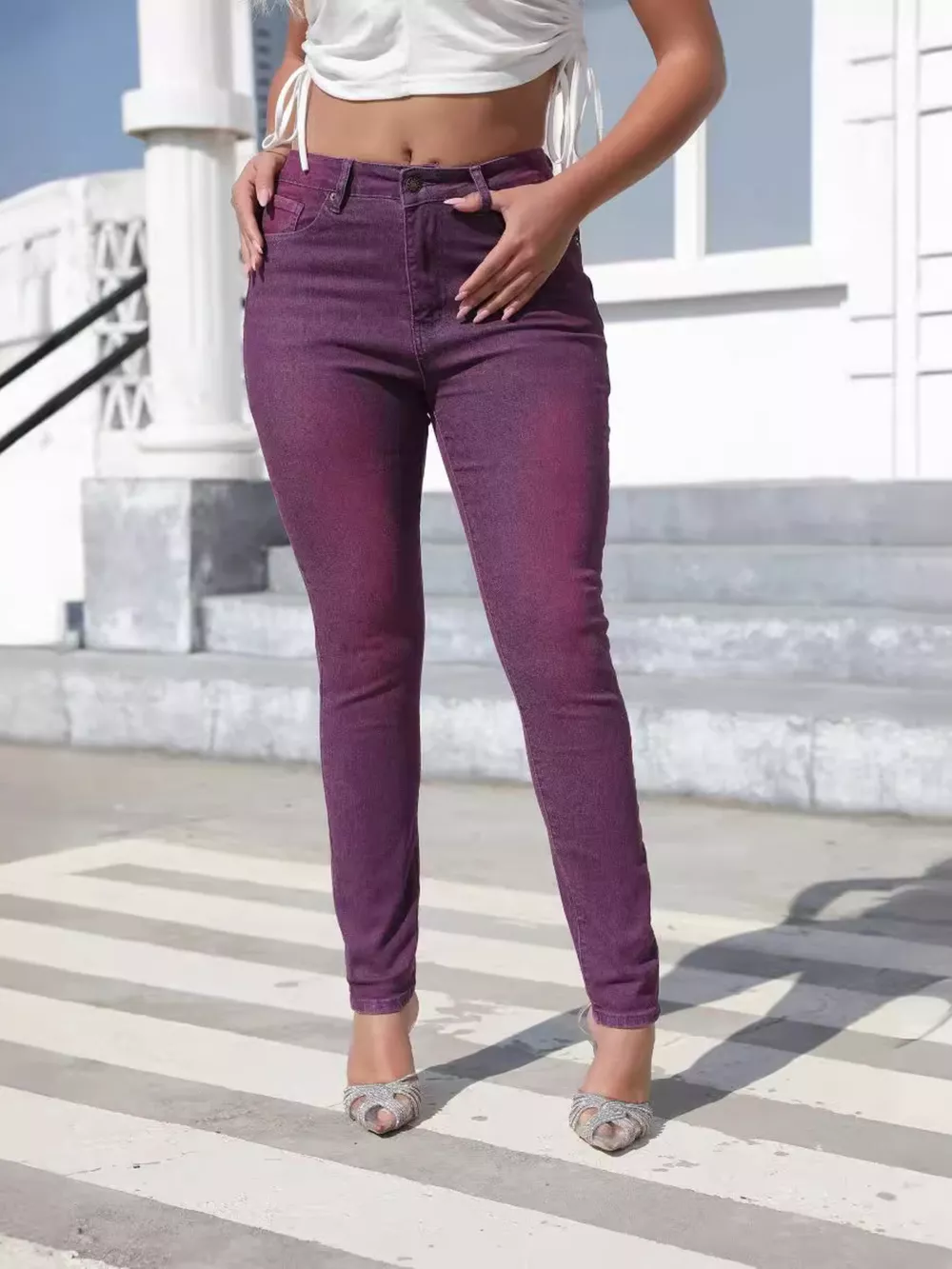 High-Waisted Slim-Fit Jeans, image 2