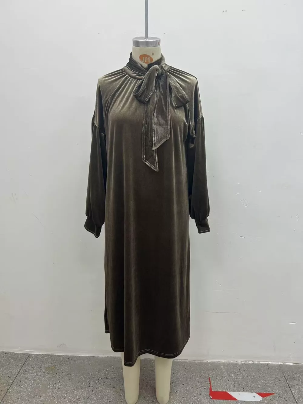 Full Size Velvet Tie-Neck Lantern Sleeve Midi Dress Plus Size, image 3