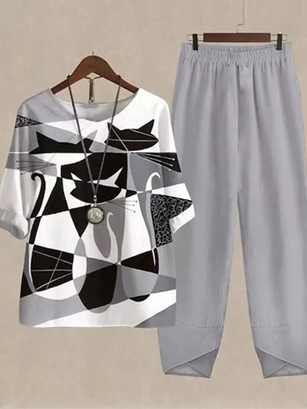Printed Half Sleeve Top and Pants Set, image 17