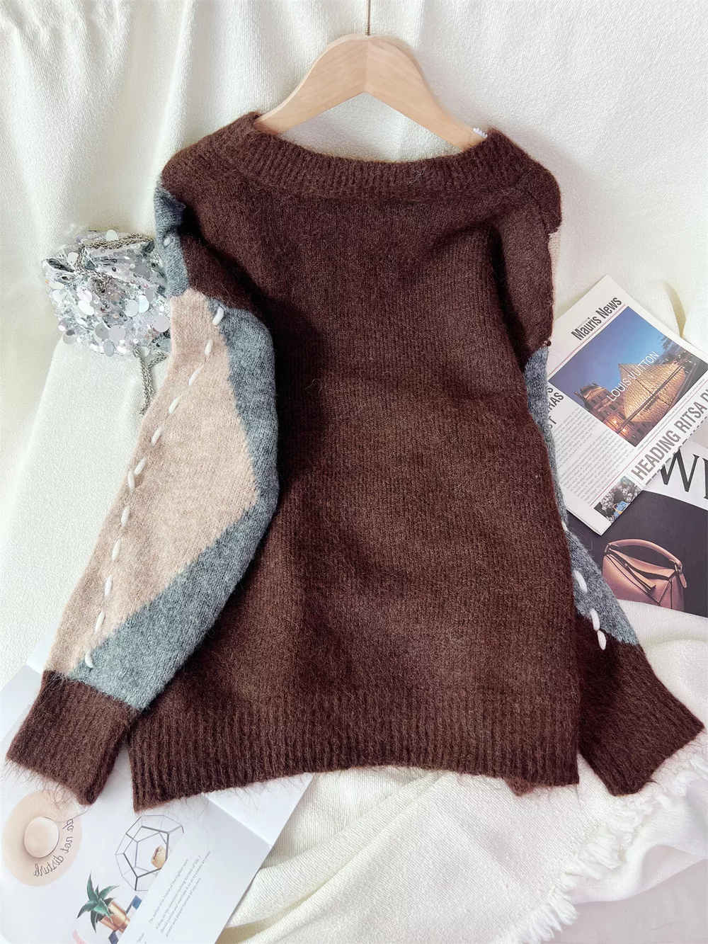 Argyle Pattern V-Neck Oversized Sweater, image 6