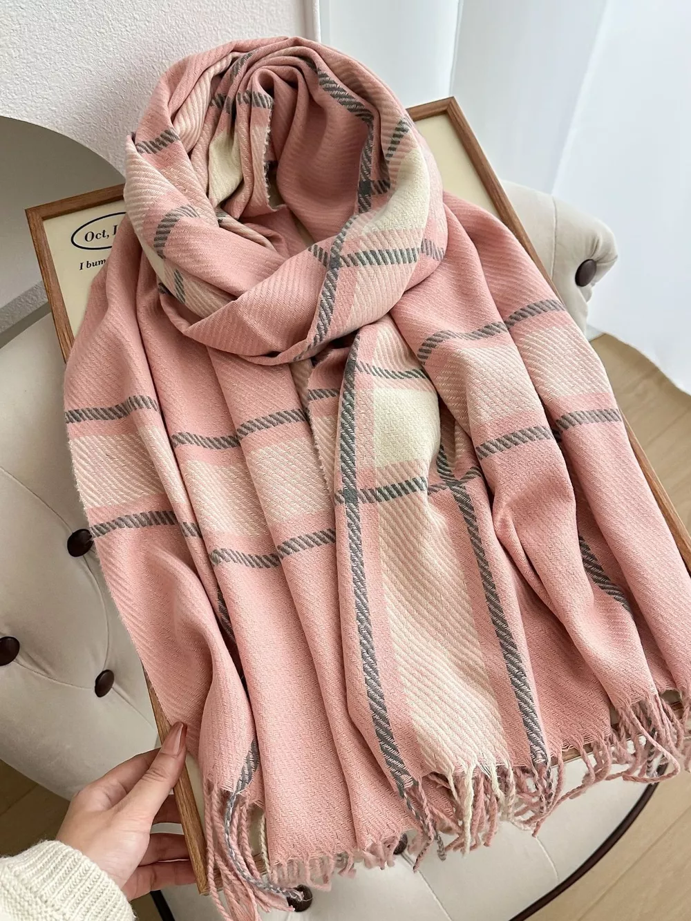 Classic Plaid Pattern Tassel Winter Scarf, image 2