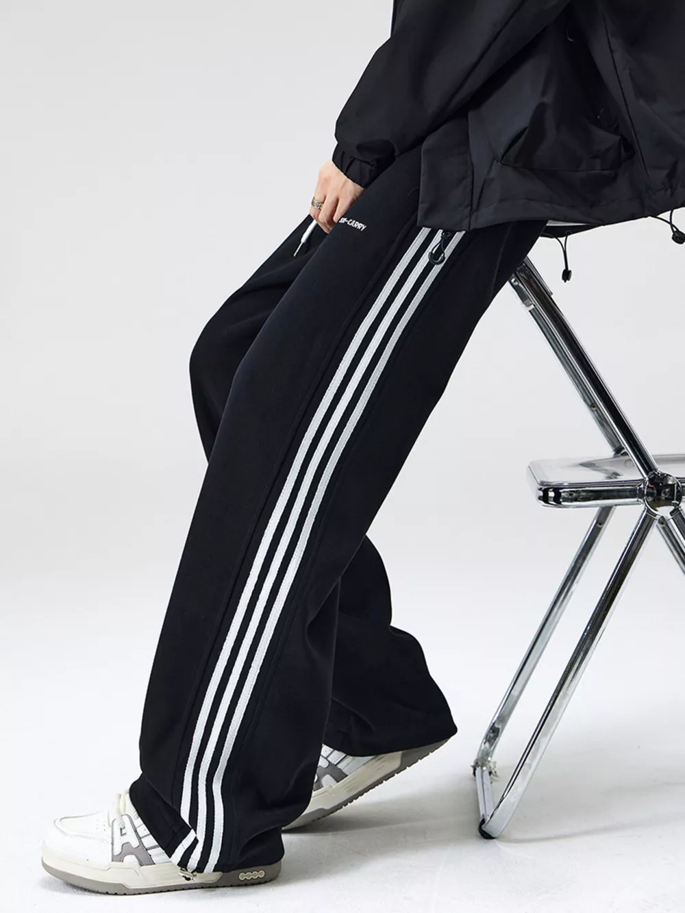 Men's Plus Size Relaxed Fit Pants with Side Stripes, image 10