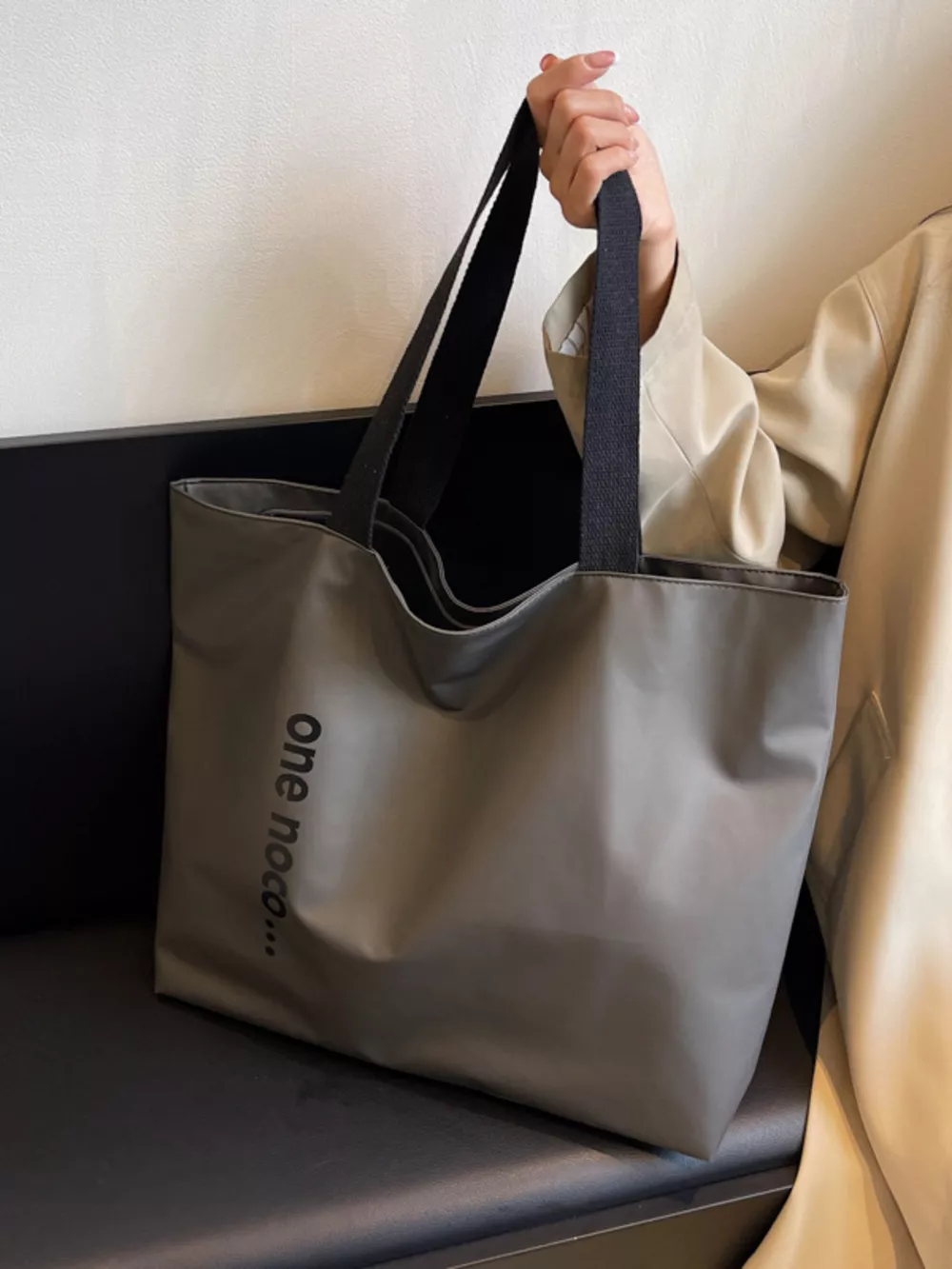 Large Capacity Shoulder Bag, image 4