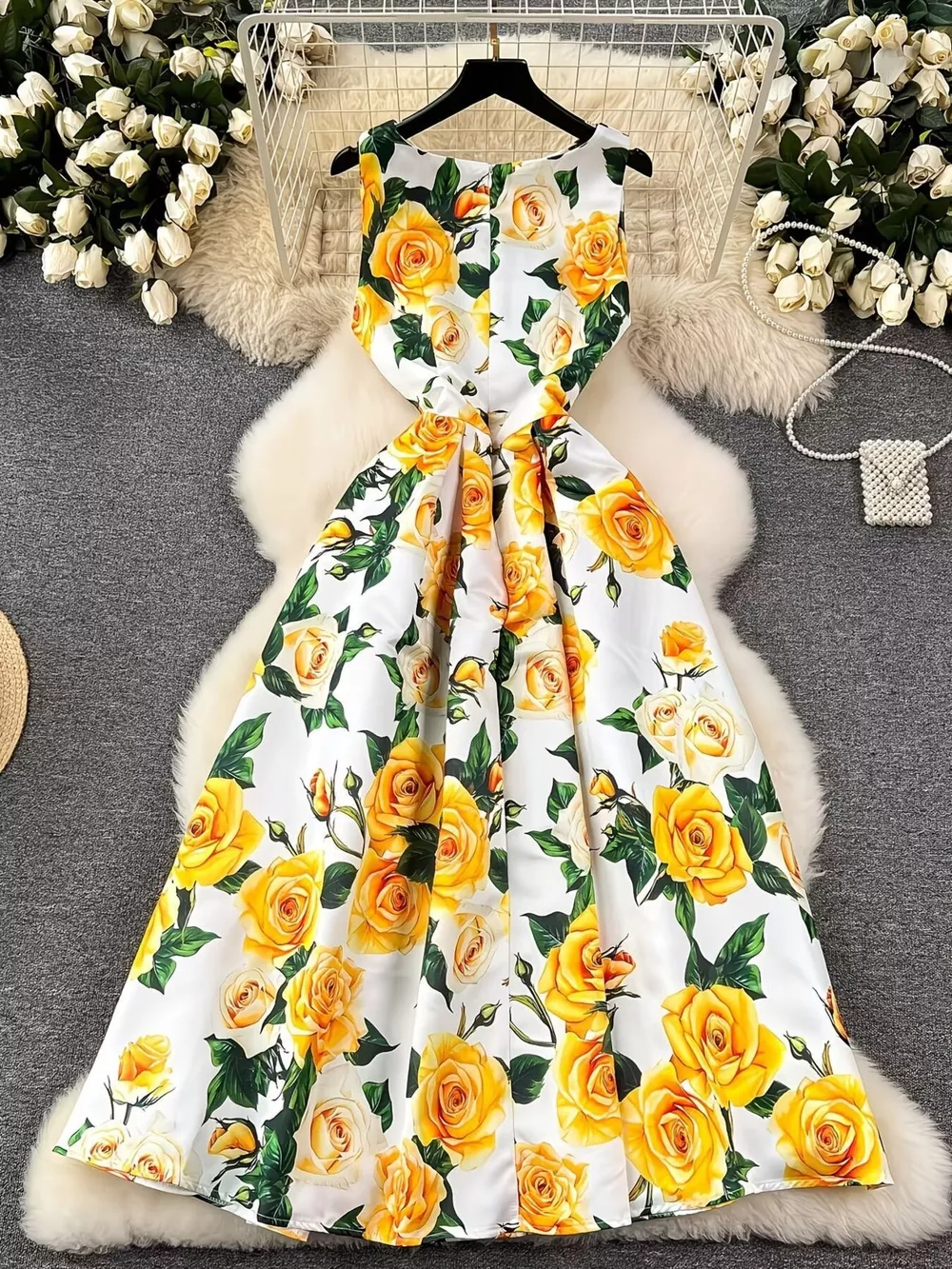 Floral Print Sleeveless Midi Dress, image 3
