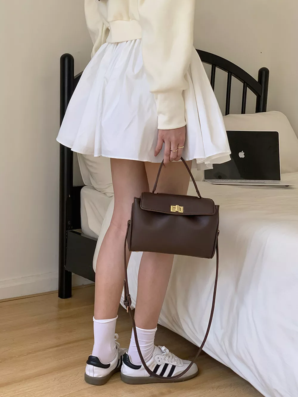 Golden Clasp Leather Crossbody Bag, image 21