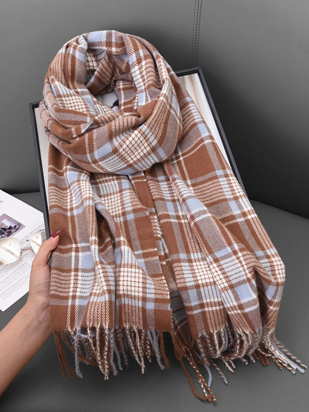 Plaid Tassel Hem Winter Scarf, image 4