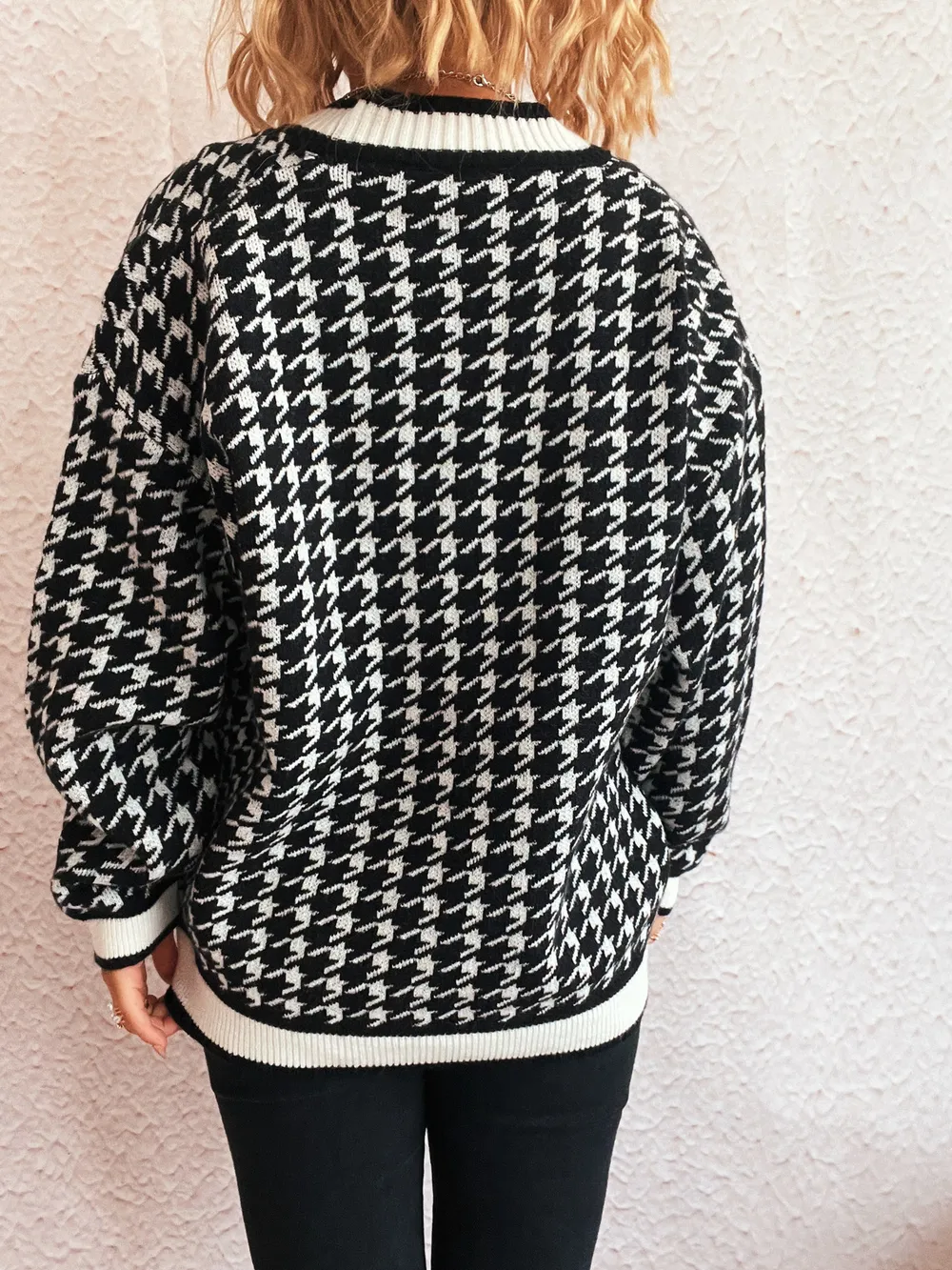Houndstooth Pattern V-Neck Button-Up Cardigan, image 2