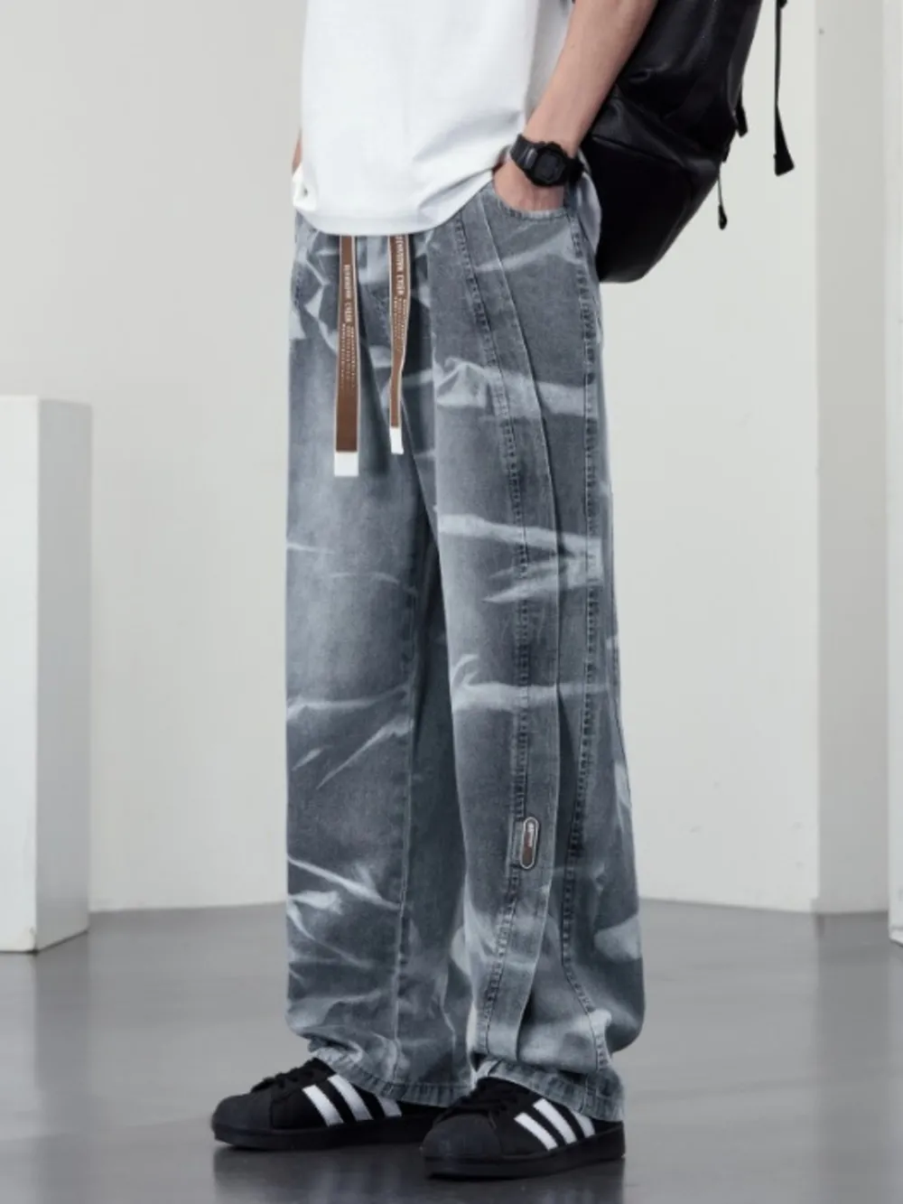 Men's Plus Size Washed Wide-Leg Jeans, image 2