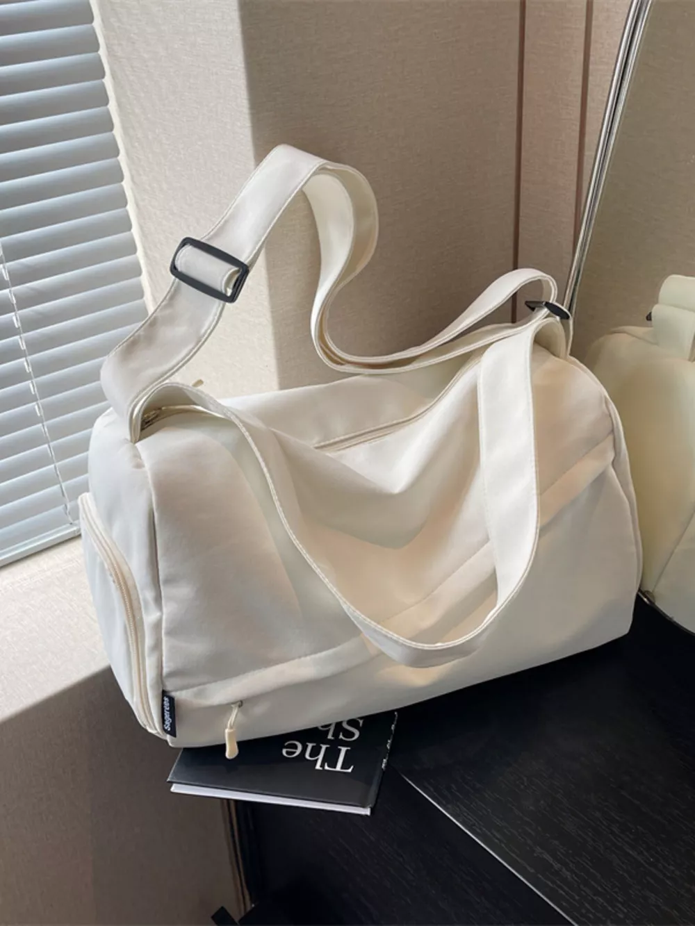 Adjustable Strap Solid Color Travel Bag, image 10