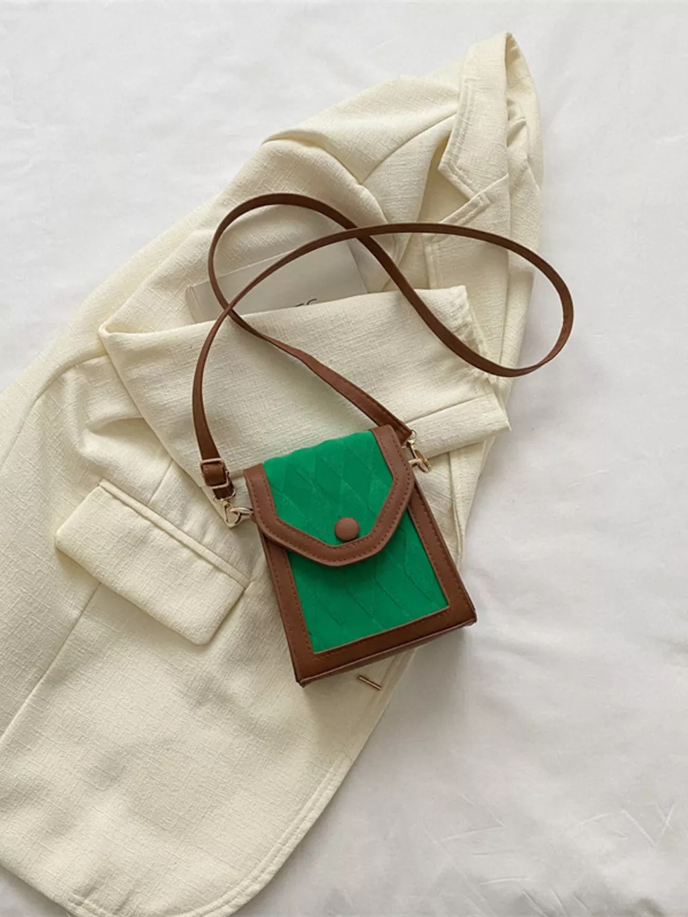 Adjustable Strap Flap Crossbody Bag, image 7