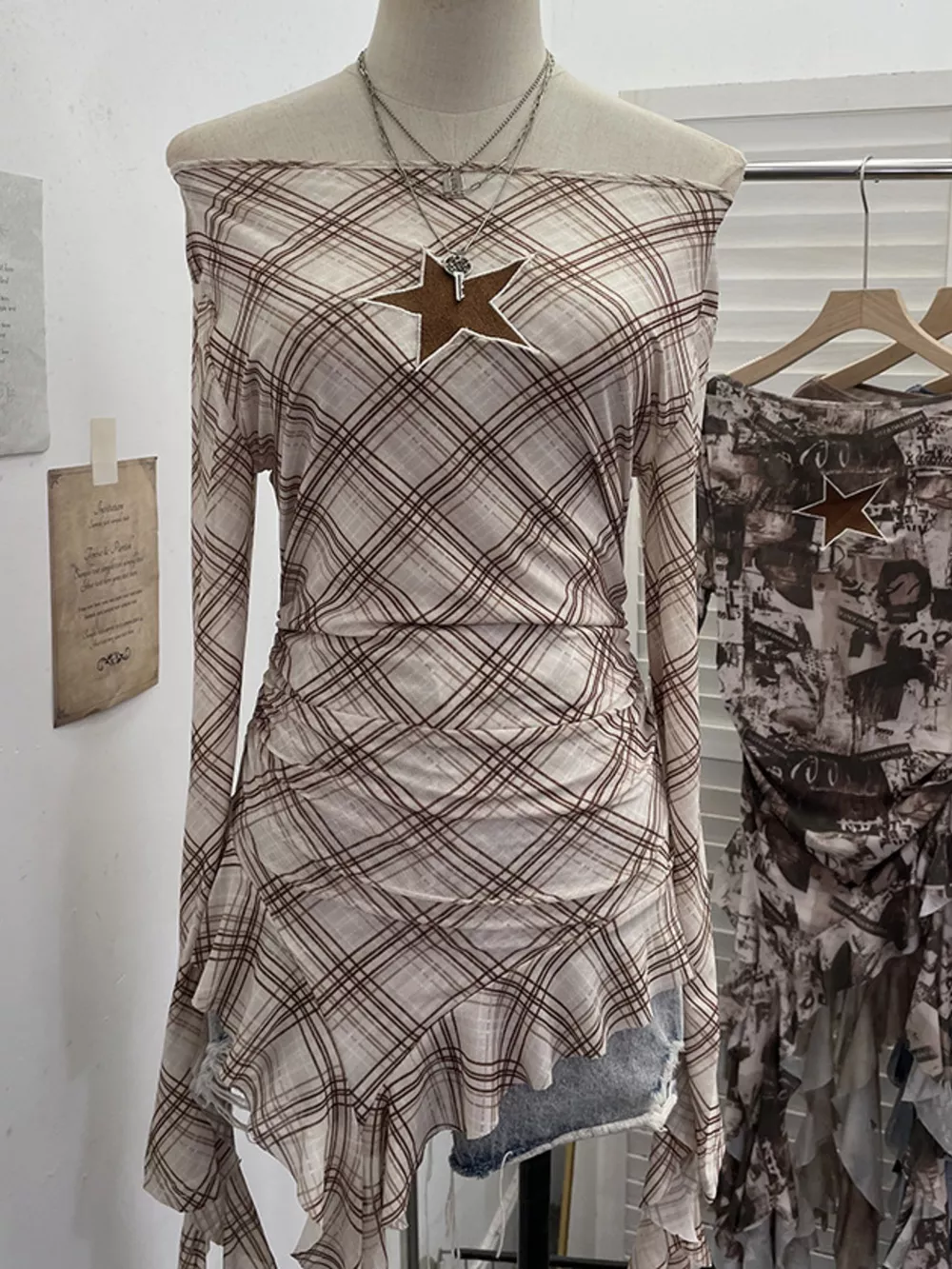 Off-Shoulder Ruffle Hem Top, image 10