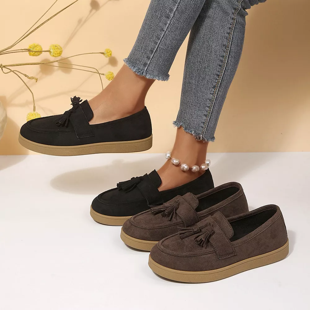 Tassel Suede Loafers with Comfortable Flat Sole, image 2