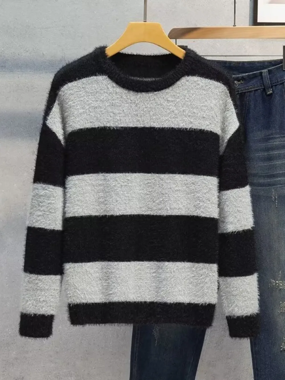 Men's Plus Size Striped Fuzzy Knit Pullover Sweater, image 3