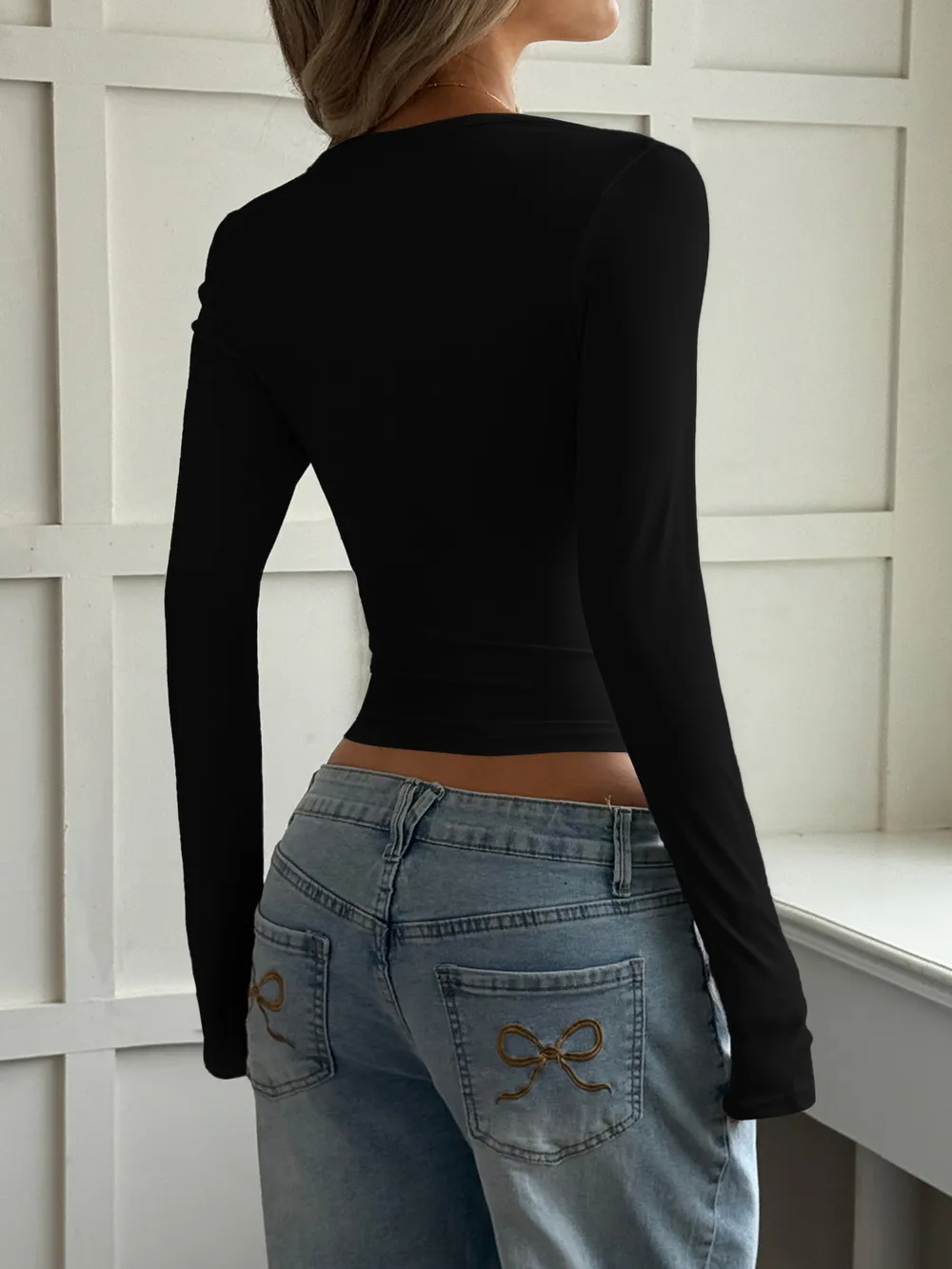 Cut-Out Long Sleeve Crop T-Shirt, image 8