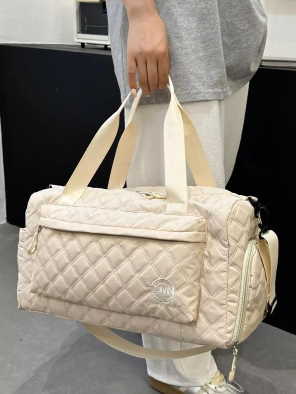 Quilted Oxford Cloth Travel Bag, image 3