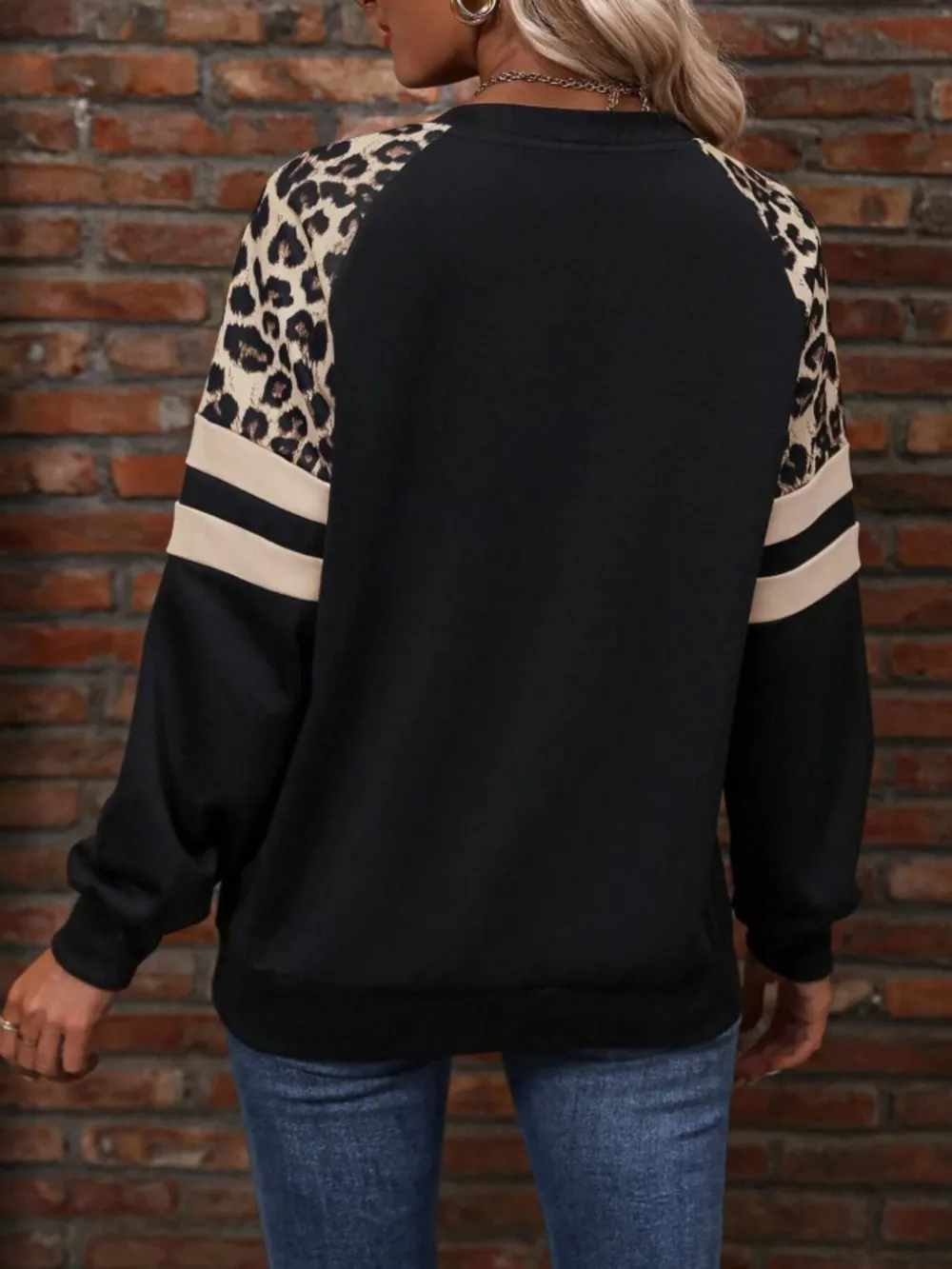 Leopard Round Neck Raglan Sleeve Sweatshirt, image 10
