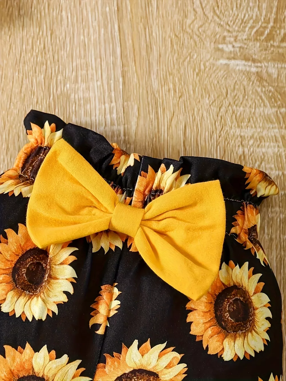 Children's Leopard Ruffled Bodysuit and Shorts Set with Headband, image 8
