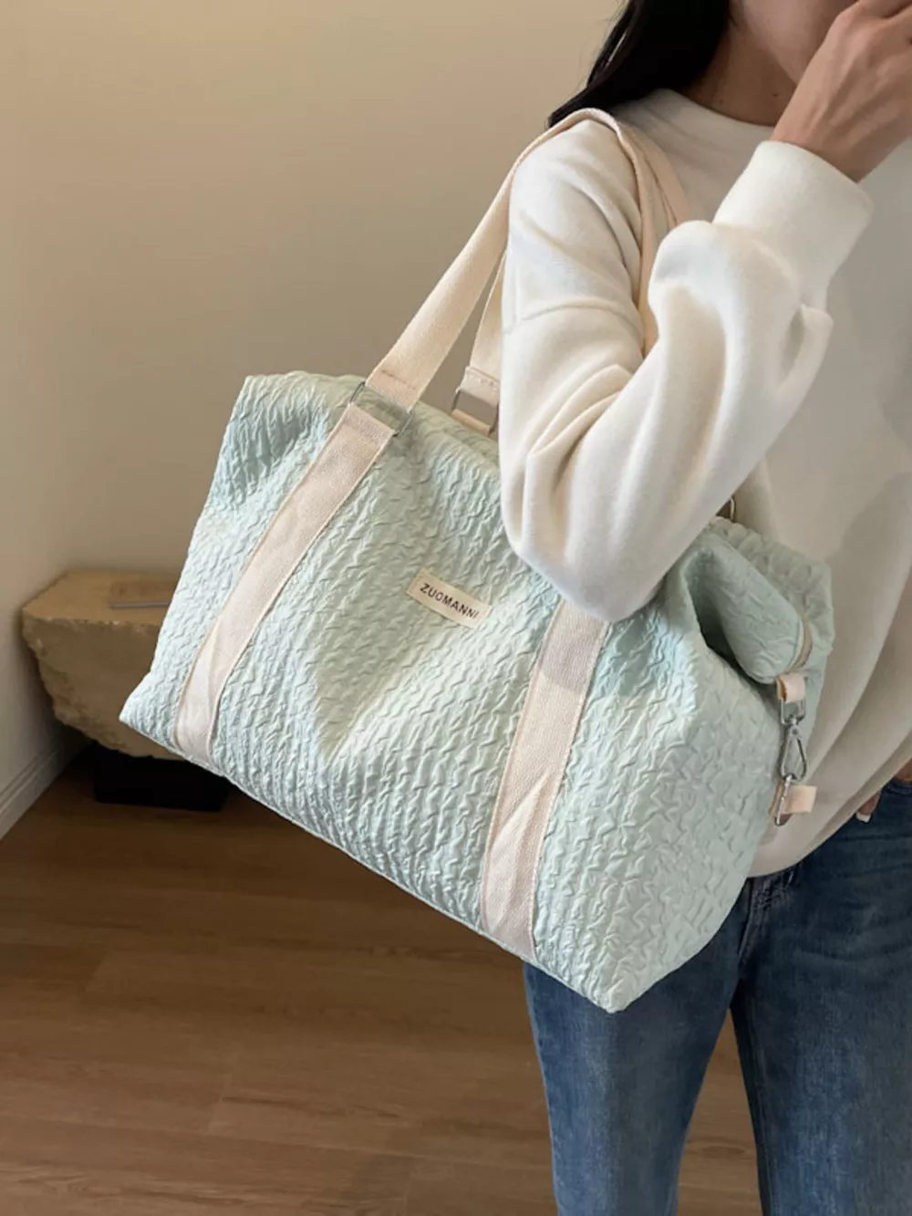 Texture Travel Bag with Adjustable Strap, image 2