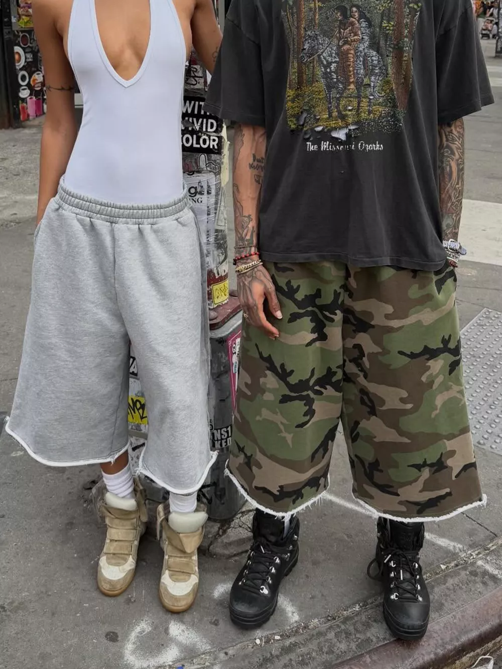 Wide-Leg Cropped Sweatpants with Pockets, image 5