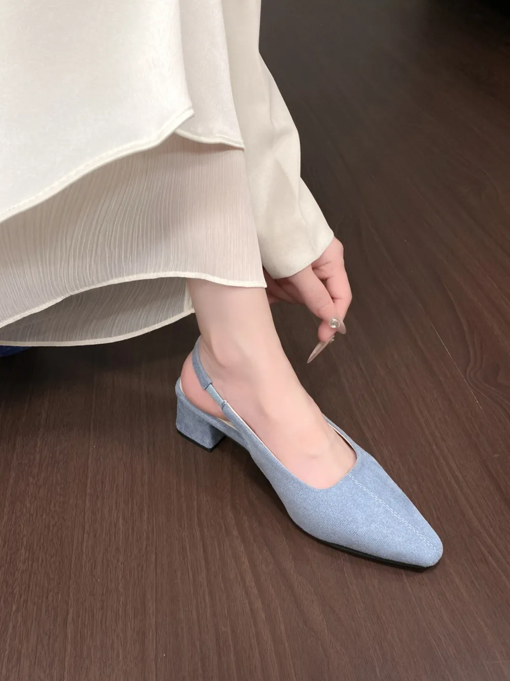Point Toe Block Heel Pumps, image 5