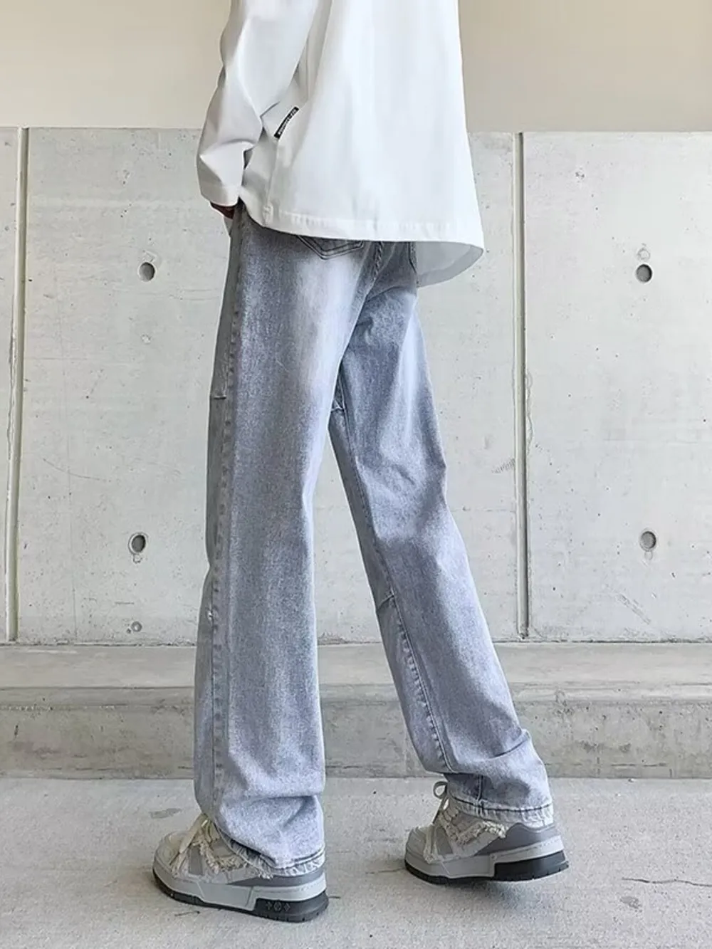 Men's Plus Size Vintage Wash Wide Leg Jeans, image 3